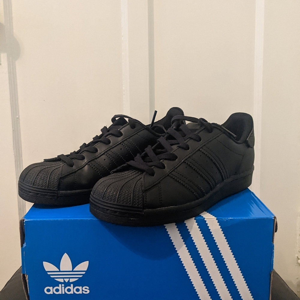 adidas Women's Black Superstar Casual Sneakers